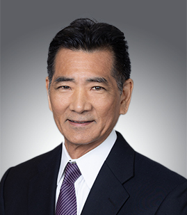 Photo of Mark T. Hiraide